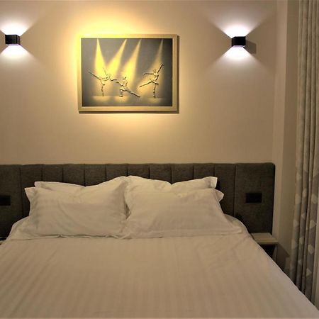 Bliri Executive Suite Tirana Buitenkant foto
